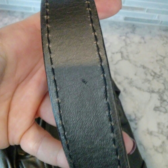 😍 Rare Burberry metallic hobo 😍 - Picture 7 of 10